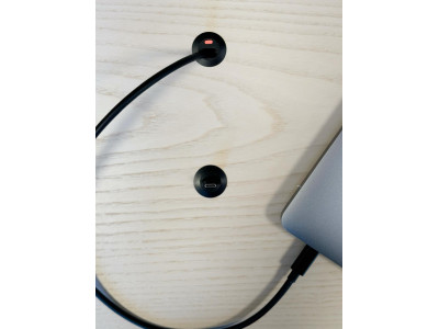 Socket, pull out, black 2