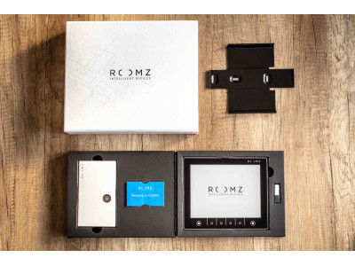 EXPERIENCE ROOMZ BOX (Black)